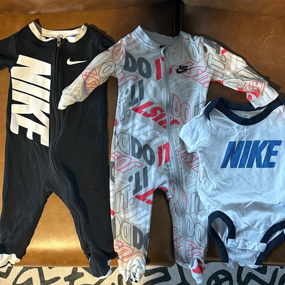 Baby 6 month NIKE bundle
